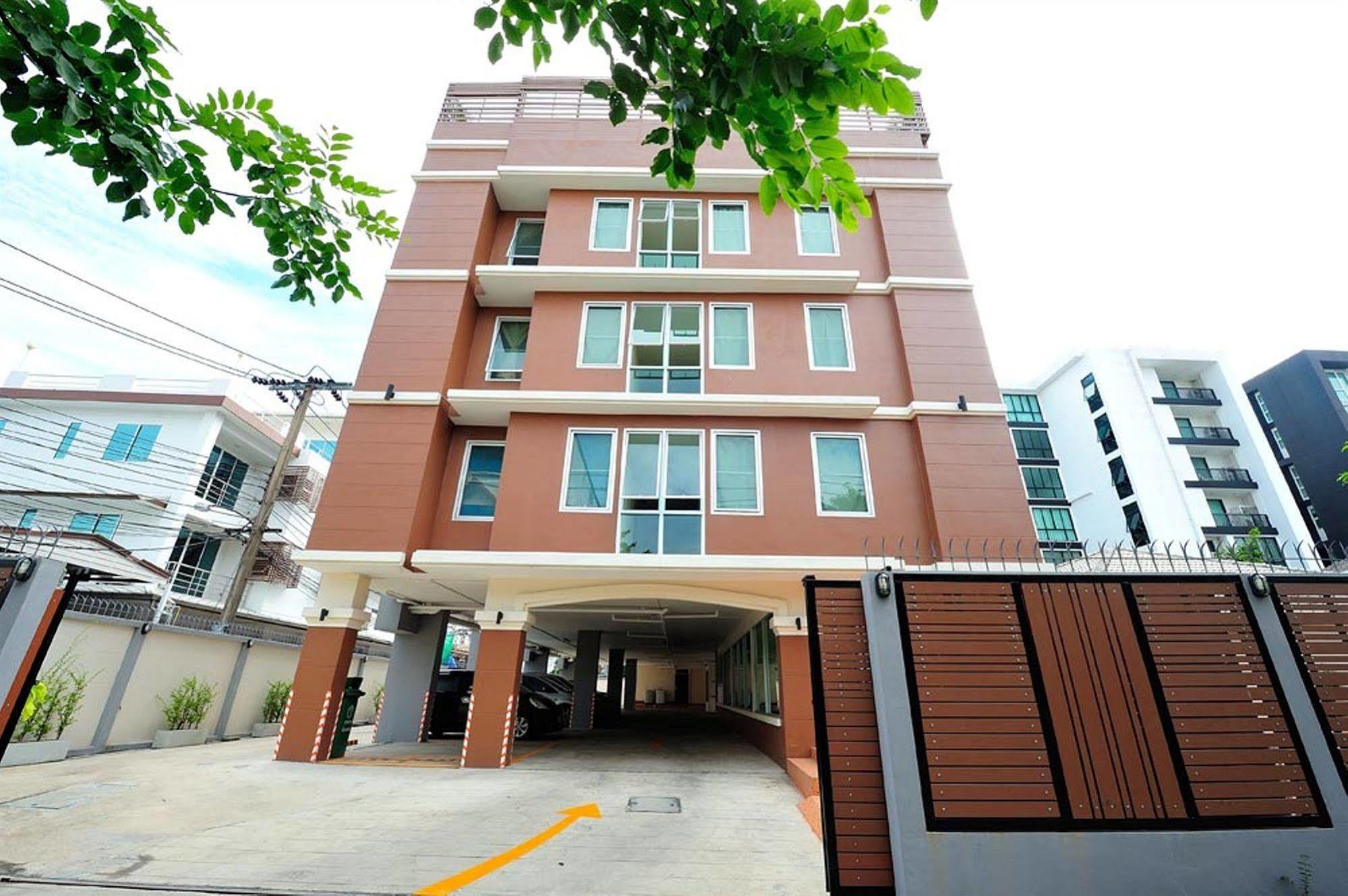 Aravinda Living Home Bangkok Exterior photo