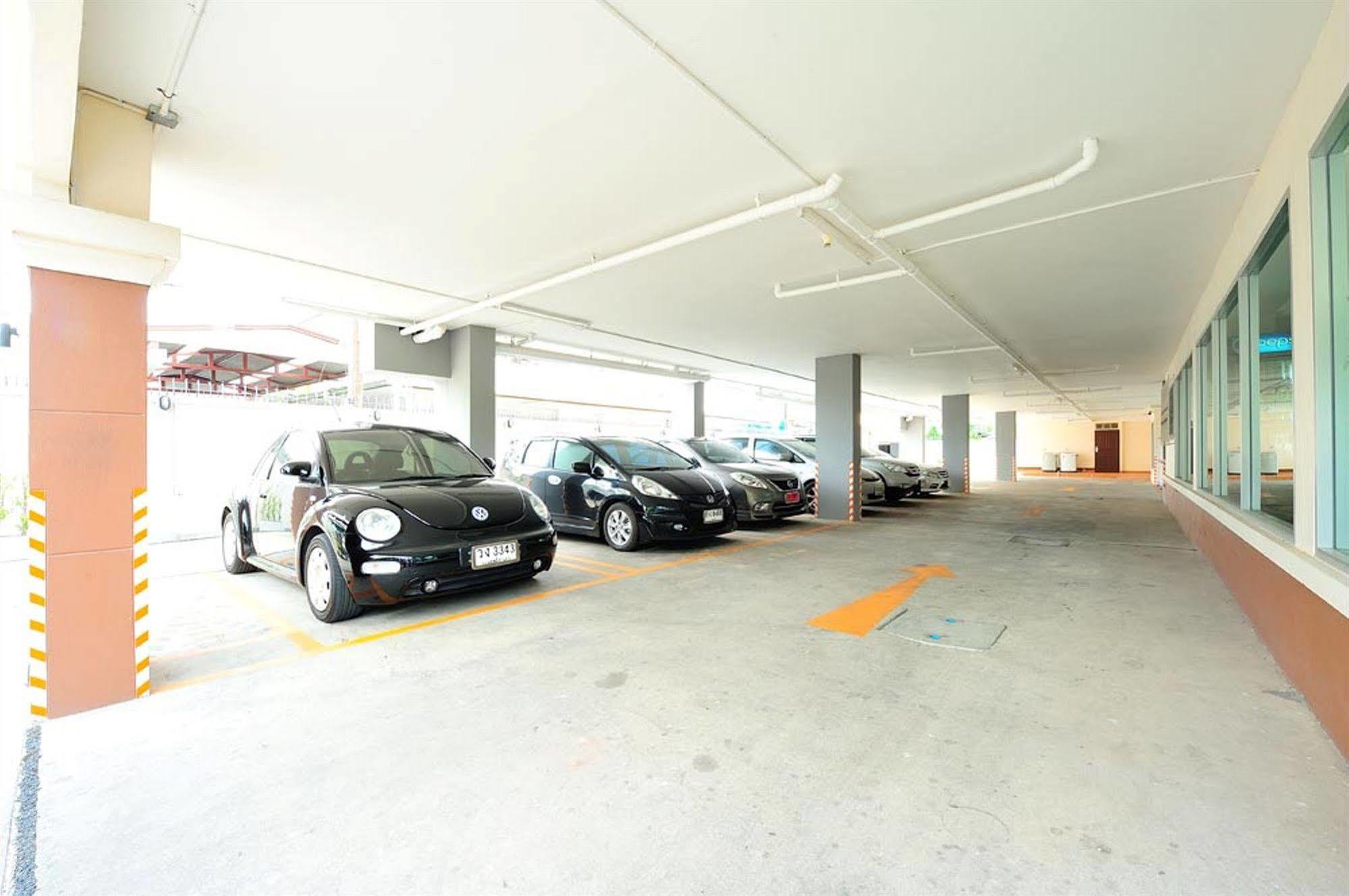Aravinda Living Home Bangkok Exterior photo